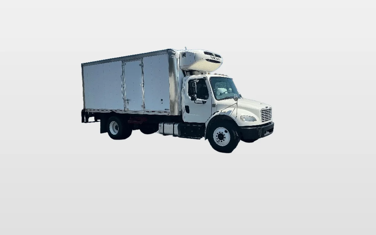 2019 Freightliner M2 106 - image 1