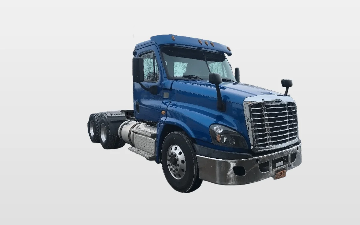 2017 Freightliner - image 1