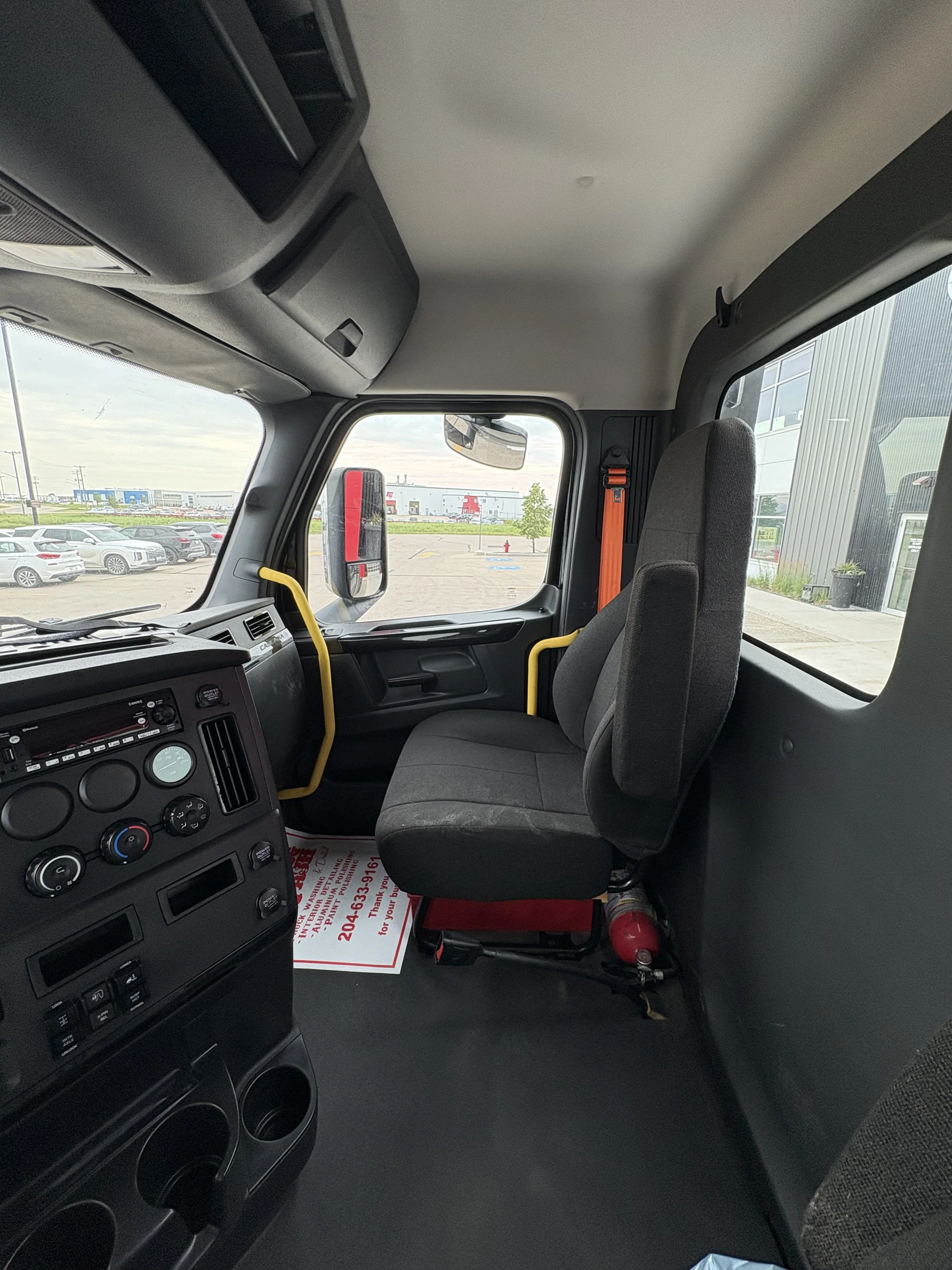 2023 Freightliner — photo 8