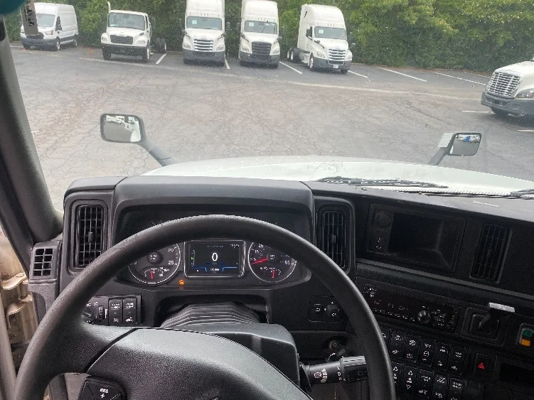 2019 International LT in Greensboro, NC — photo 10