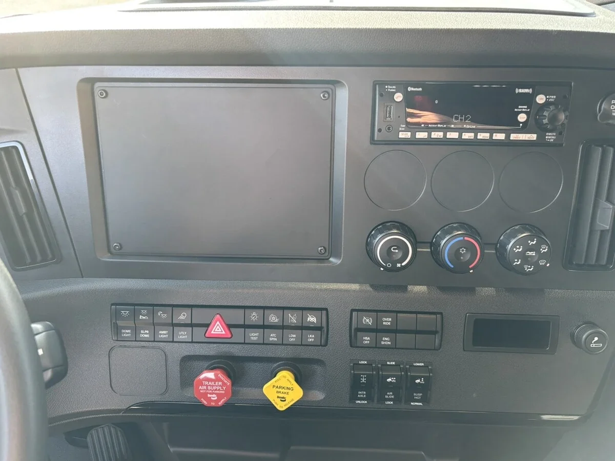 2026 Freightliner Cascadia - image 21