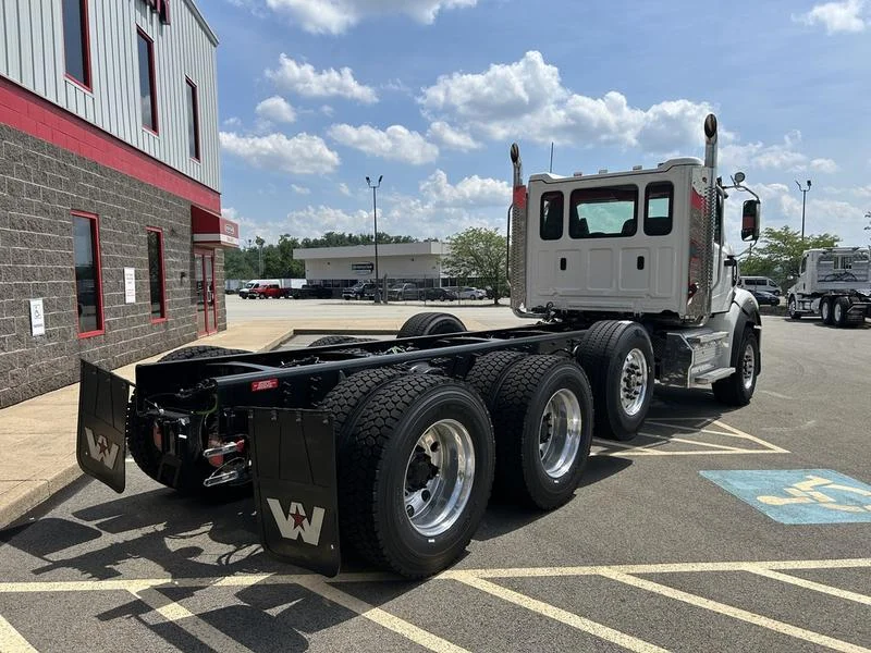 2026 Western Star 49X in Pittsburgh, PA — photo 3