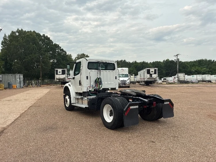 2021 Freightliner eM2 in Jackson, MS — photo 5