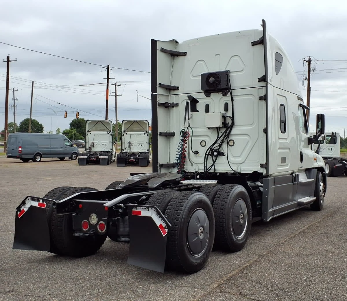 2020 Freightliner Cascadia in Memphis, TN — photo 4