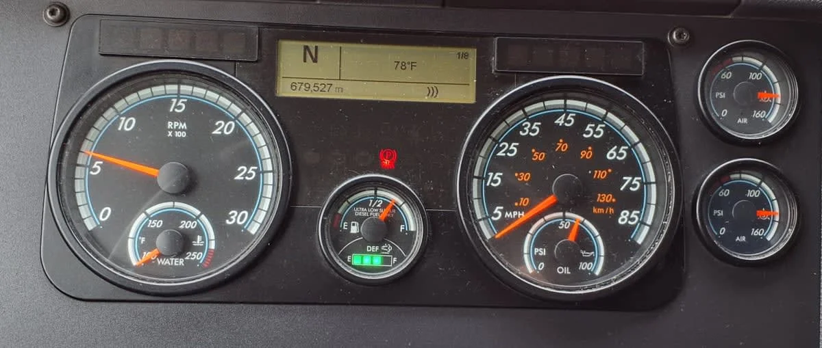2020 Freightliner Cascadia in Memphis, TN — photo 11