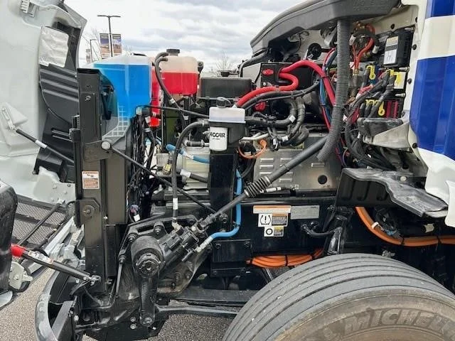 2025 Peterbilt 579 - image 5