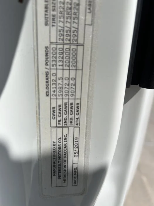 2020 Peterbilt 579 - image 27