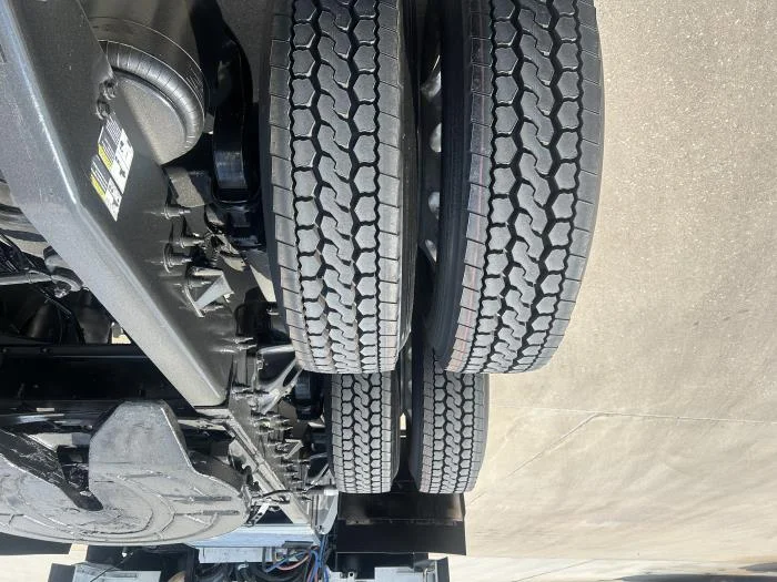 2020 Peterbilt 579 - image 13