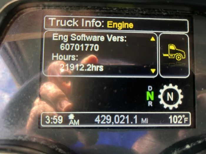 2020 Peterbilt 579 - image 39