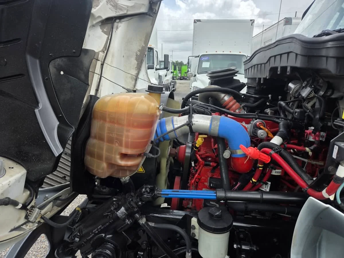 2020 International MV in St. Rose, LA — photo 9