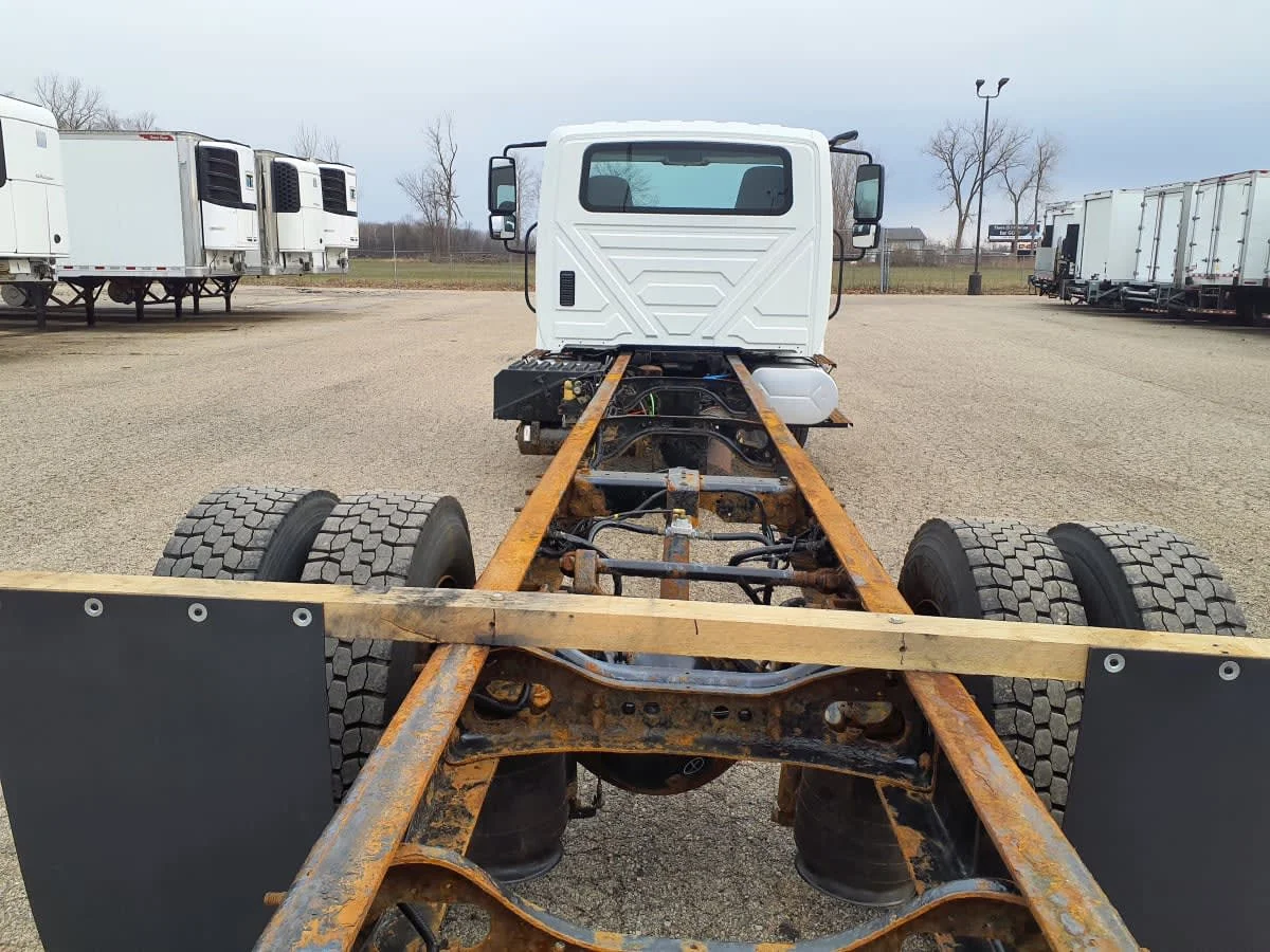 2019 International 4300 in Wayland, MI — photo 12