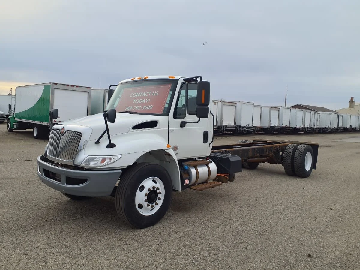 2019 International 4300 in Wayland, MI
