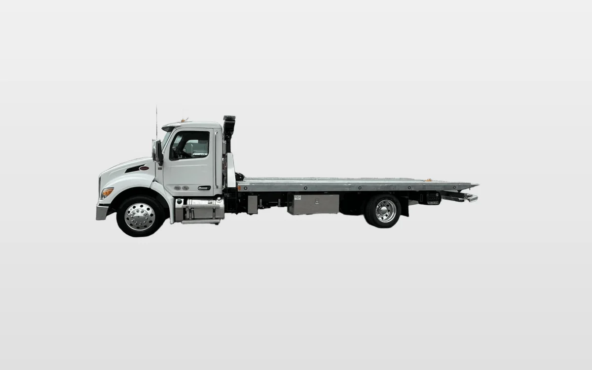 2025 PETERBILT 536 Rollback Truck - image 1
