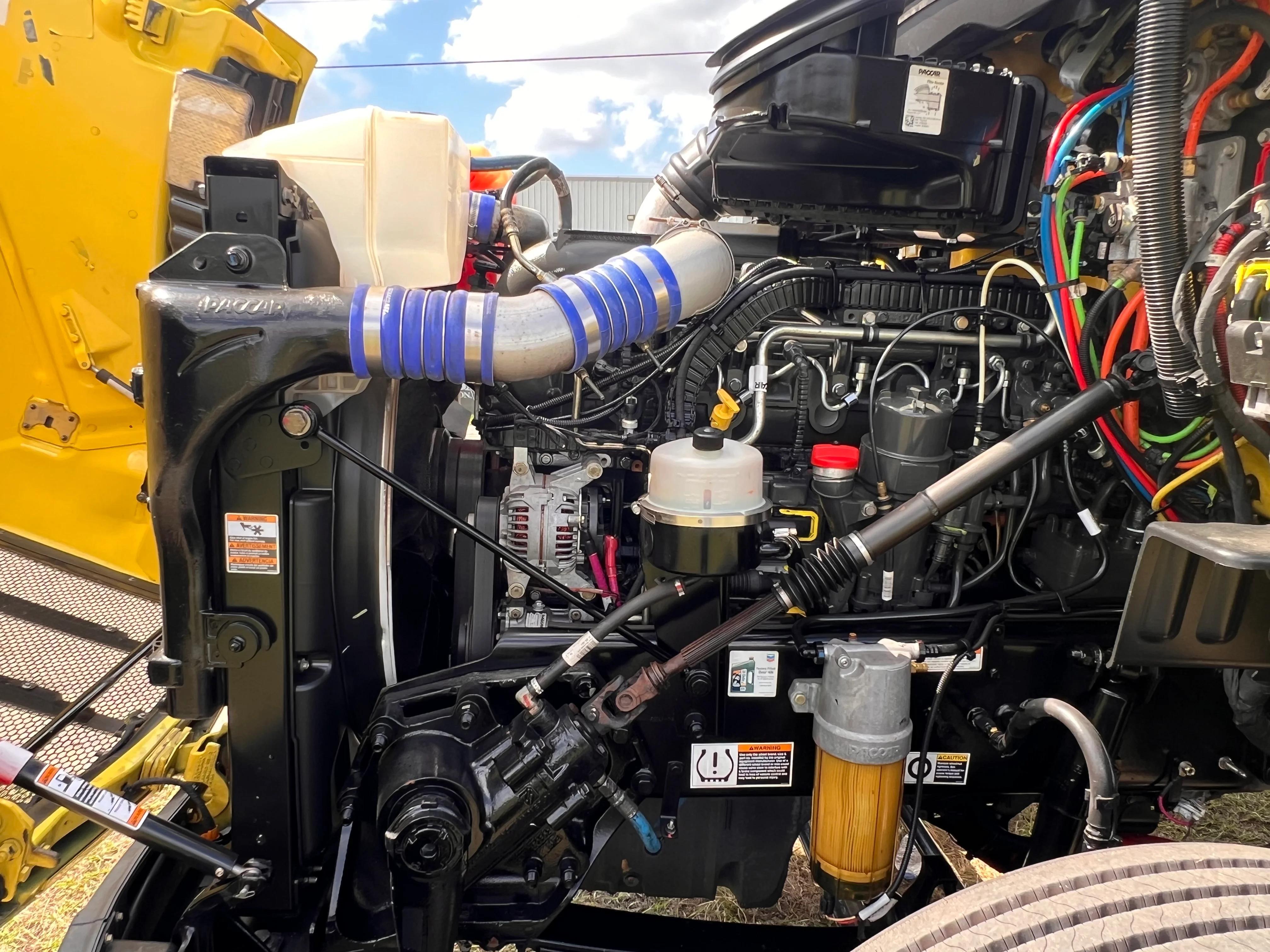 2021 Peterbilt 579 in Fort Pierce, FL — photo 5
