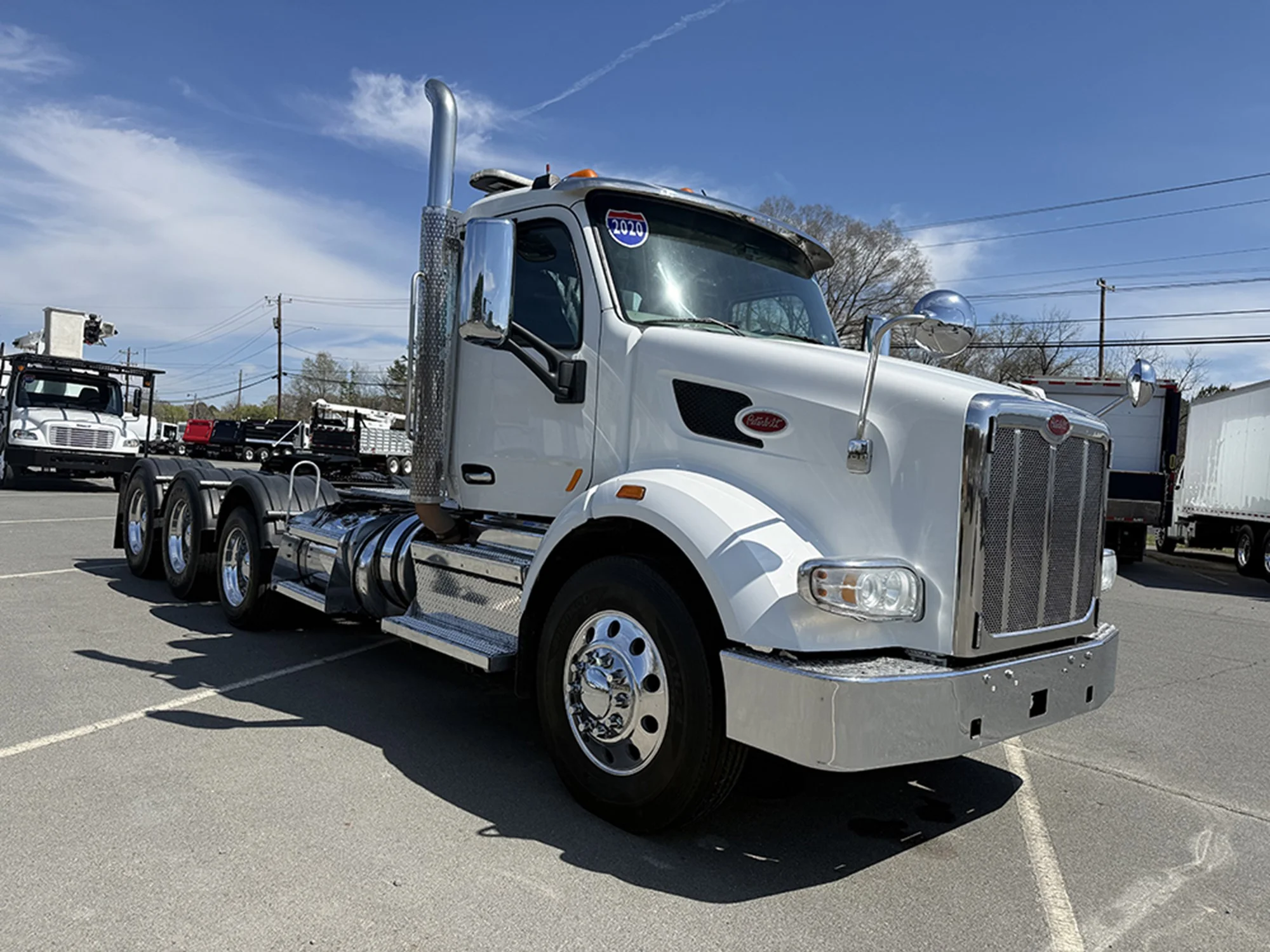 2020 Peterbilt 567 in Roanoke, VA — photo 2