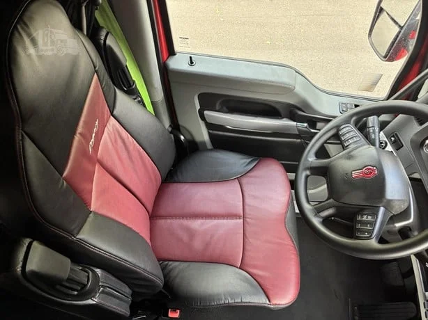 2022 Kenworth T680 in Portland, OR — photo 20