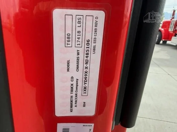 2022 Kenworth T680 - image 17