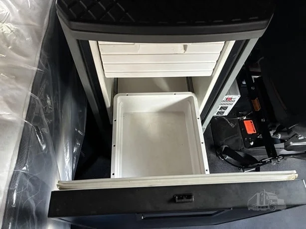2022 Kenworth T680 in Portland, OR — photo 29