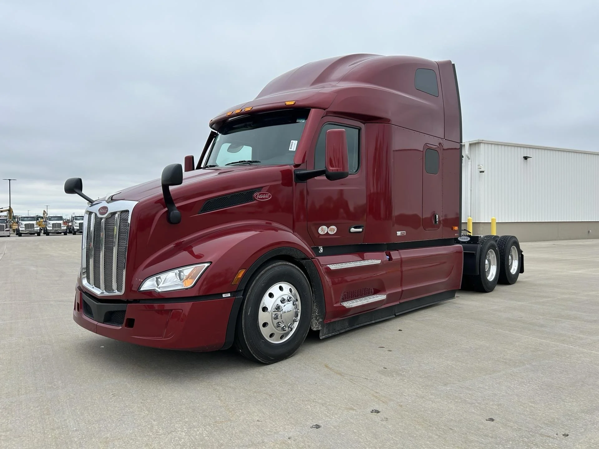 2027 Peterbilt 579 in Perrysburg, OH