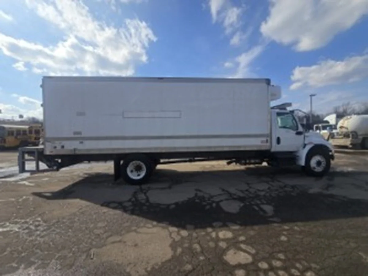2019 International MV in Youngstown, OH — photo 4