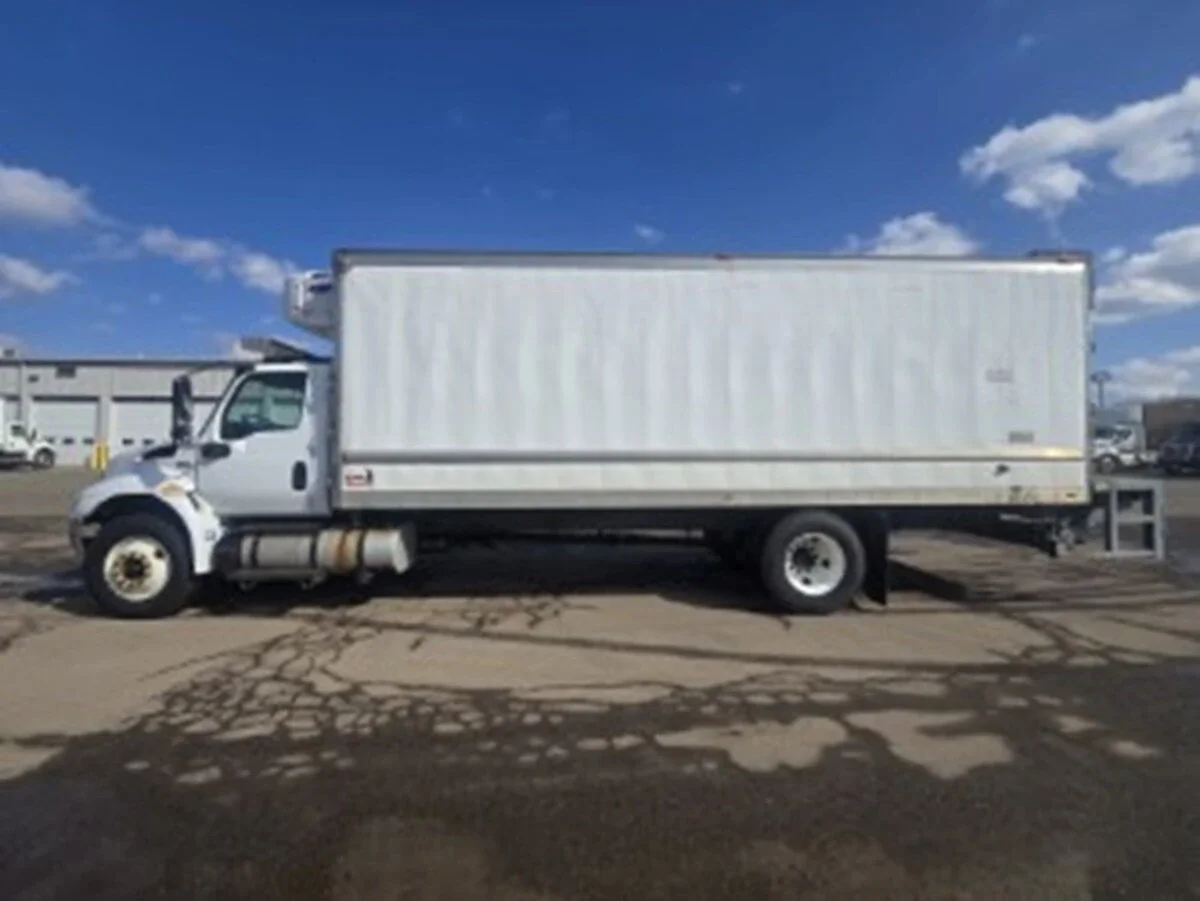 2019 International MV in Youngstown, OH — photo 2