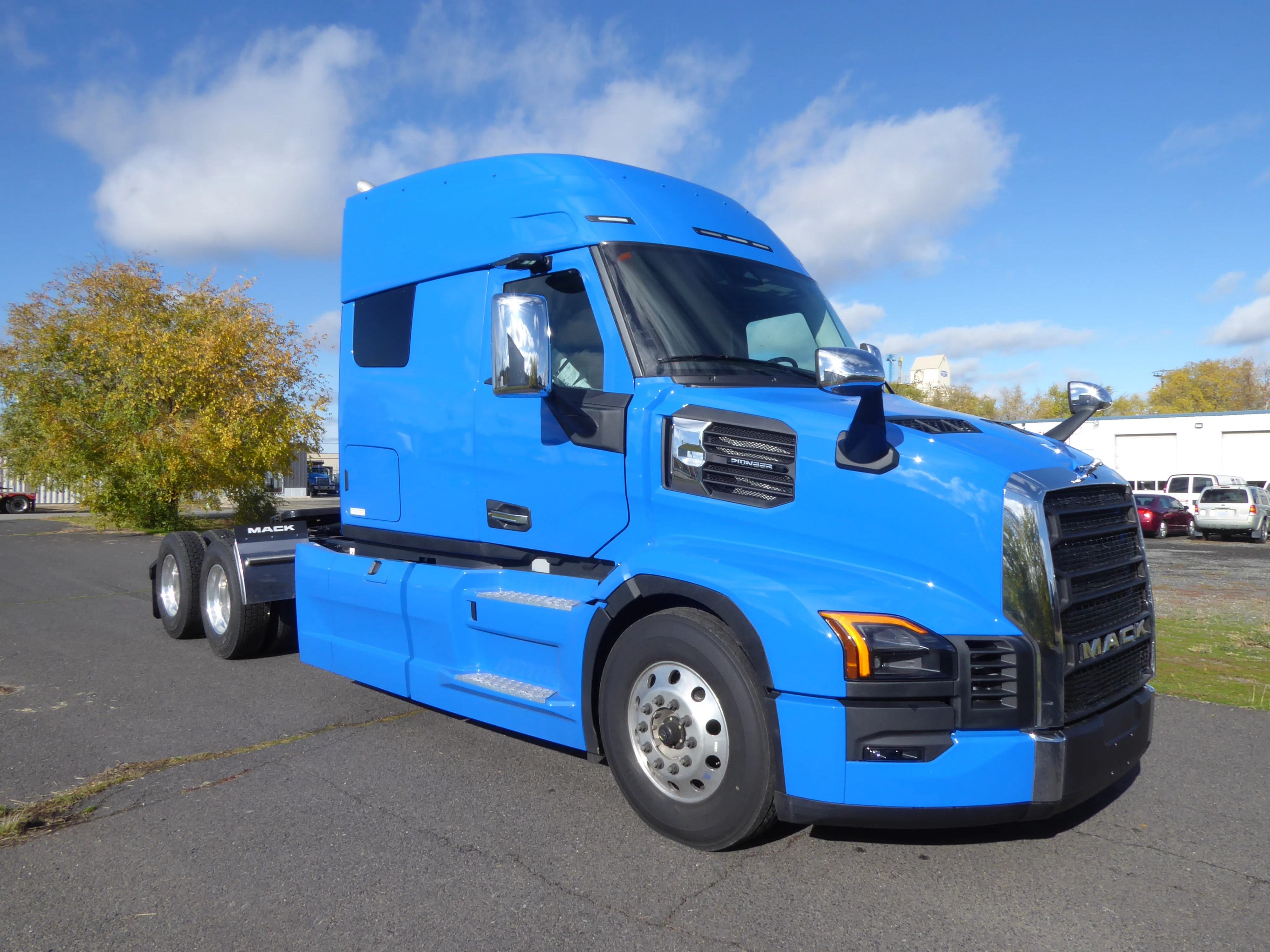 2026 Mack Pioneer in Spokane, WA — photo 3
