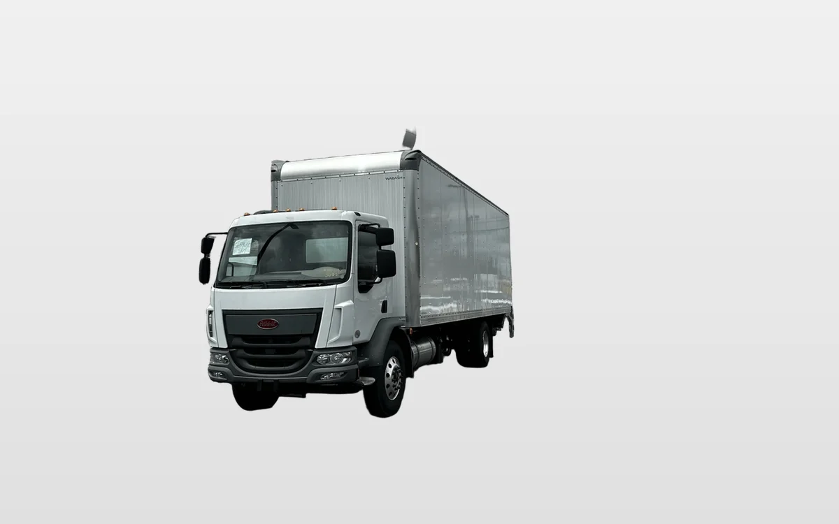 2025 Peterbilt 220EV - image 1