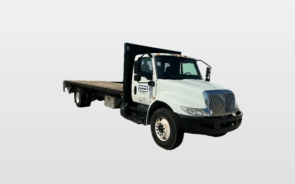 2020 International MV - image 1