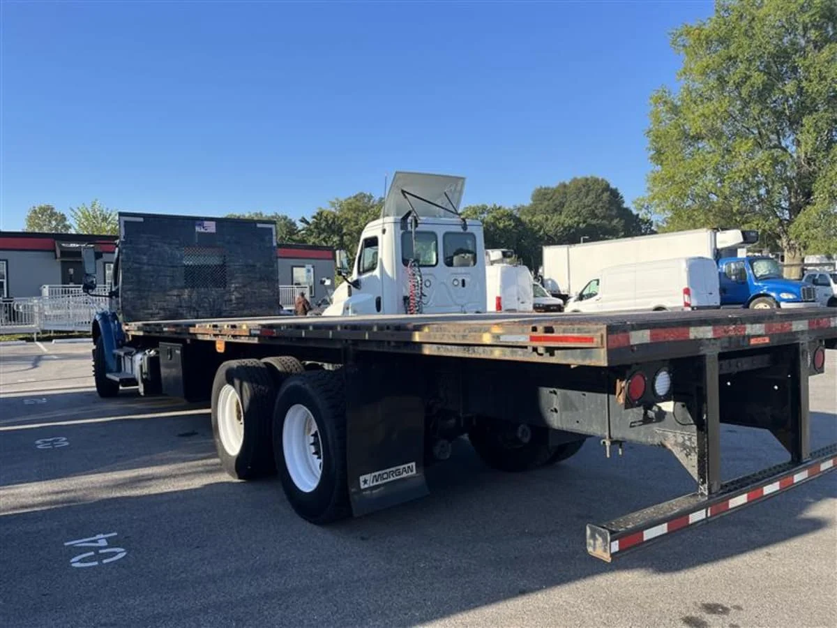 2019 Freightliner M2 106 in Beltsville, MD — photo 6