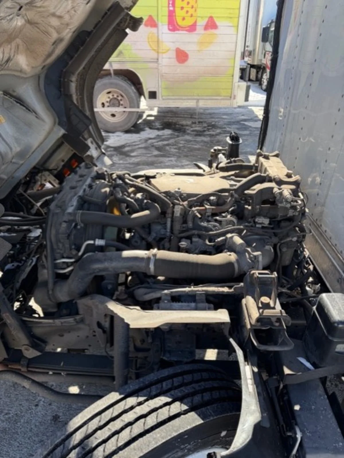 2020 Isuzu NQR - image 10