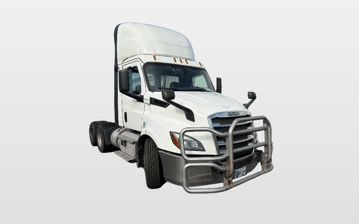 2020 Freightliner - image 1