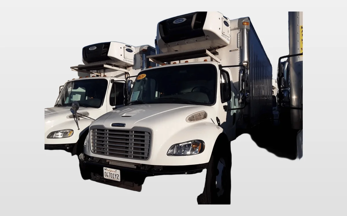 2020 Freightliner M2 106 - image 1