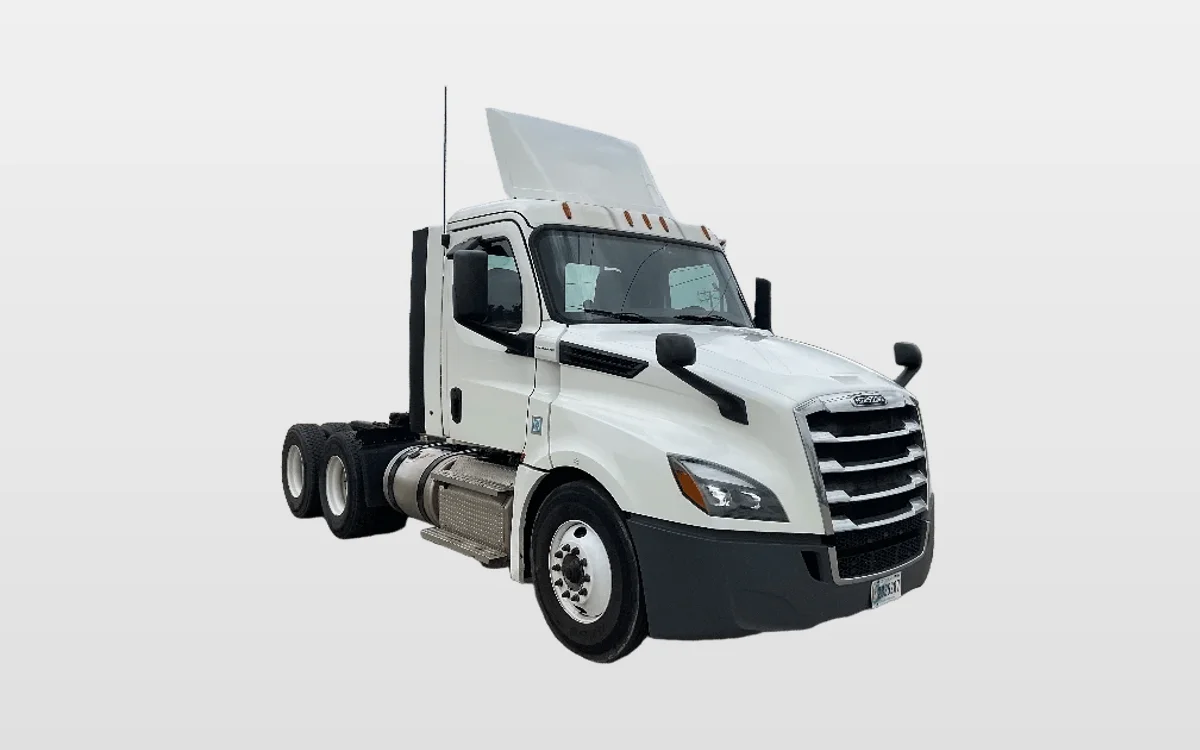 2020 Freightliner - image 1