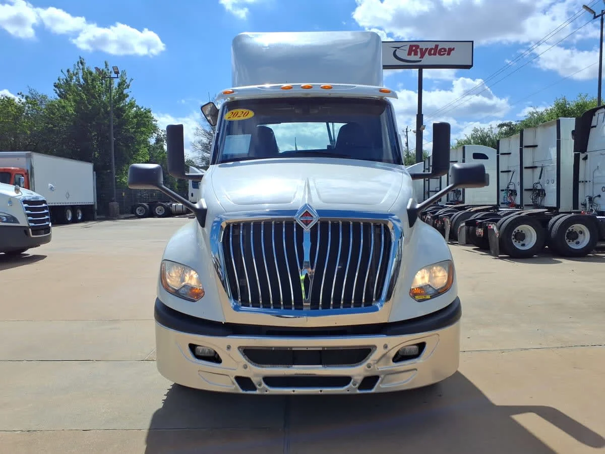 2020 International LT in Houston, TX — photo 2