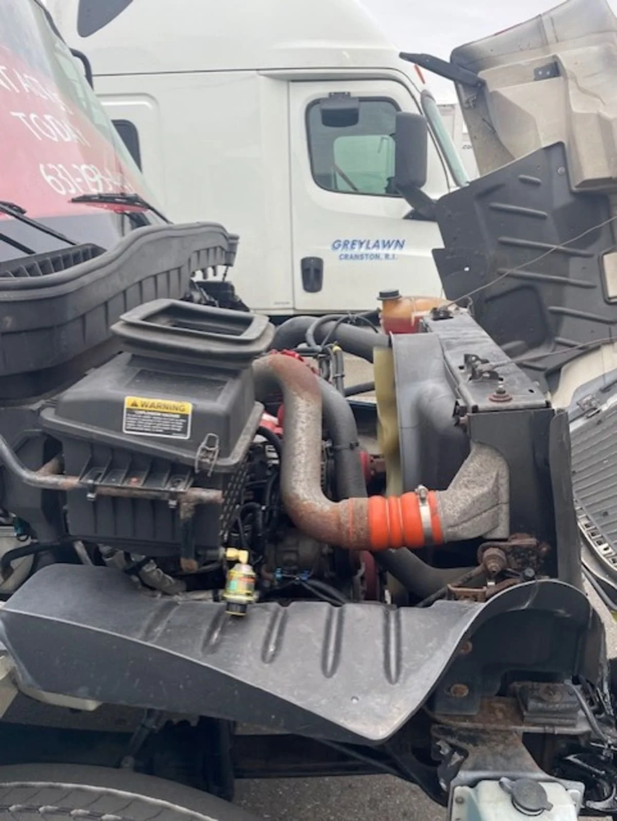 2018 International 4300 - image 14