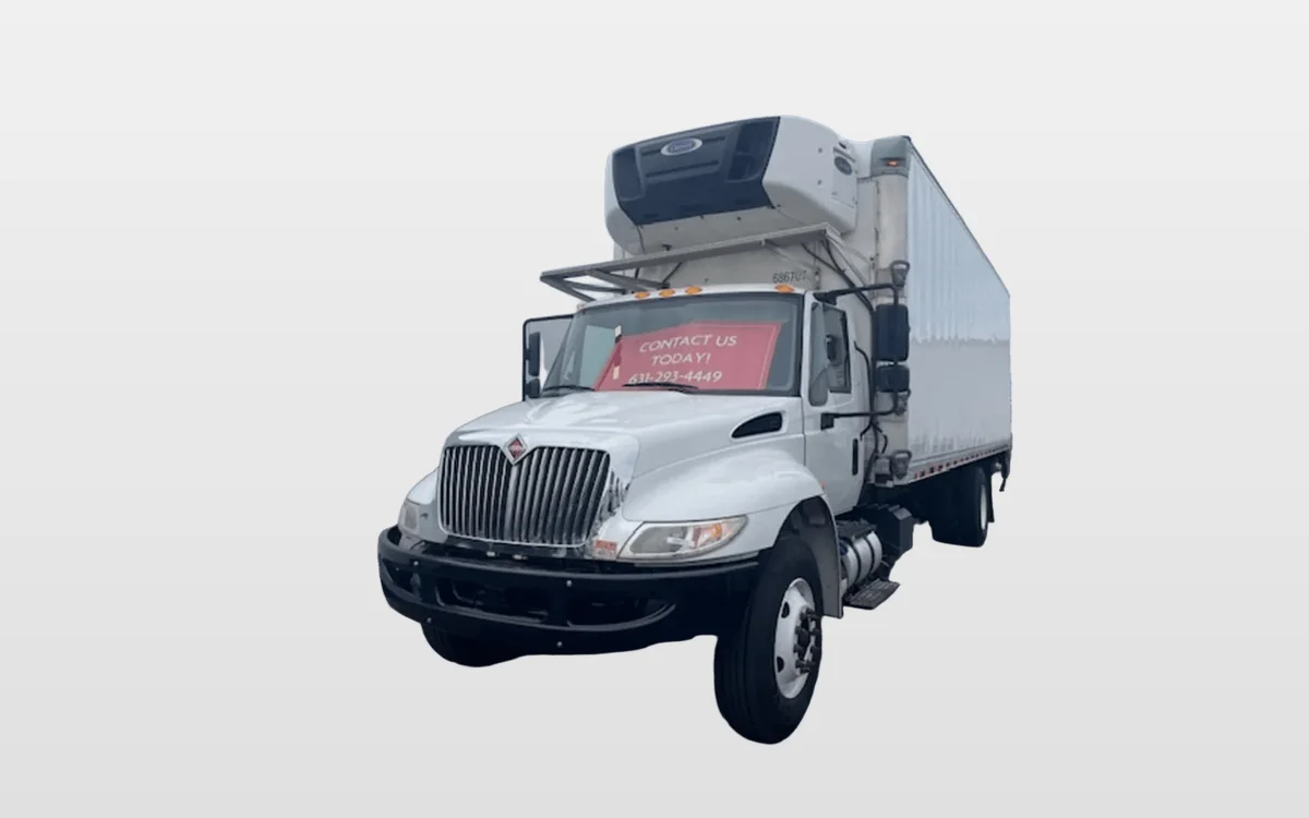 2018 International 4300 - image 1