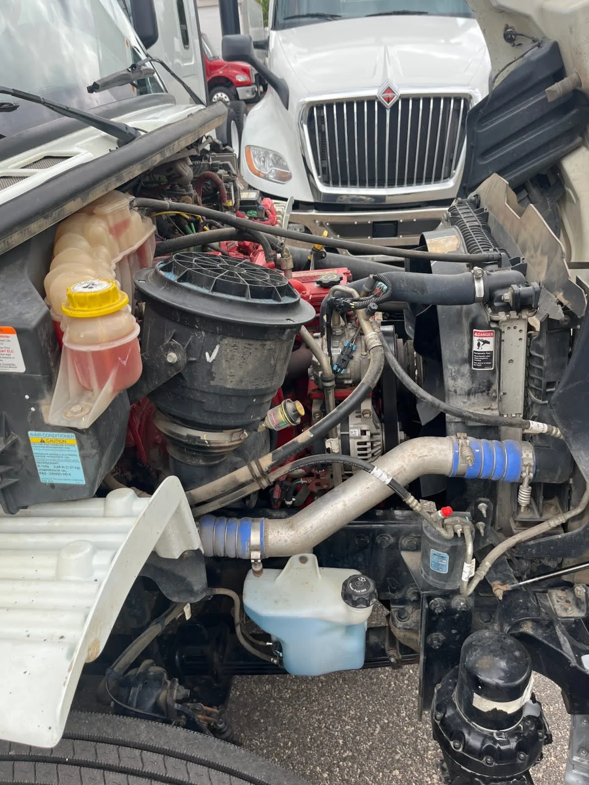 2020 Freightliner M2 106 in Minneapolis, MN — photo 13