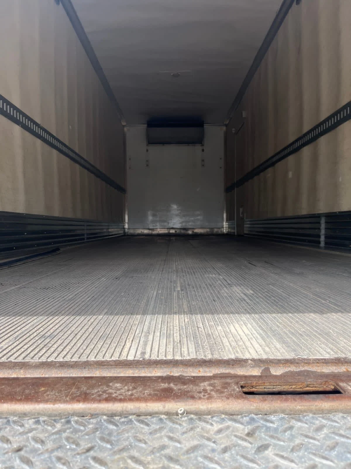 2020 Freightliner M2 106 in Minneapolis, MN — photo 9