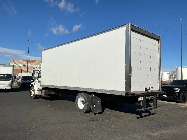 2022 Freightliner M2 106 - image 6