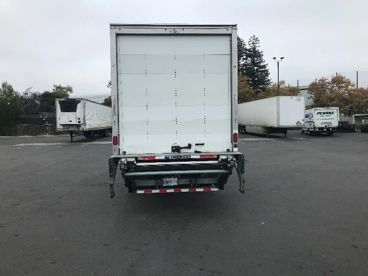 2022 International MV - image 7