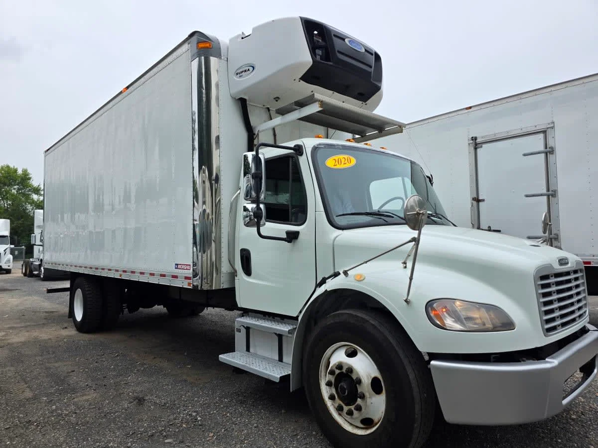 2020 Freightliner M2 106 in Bensalem, PA — photo 3