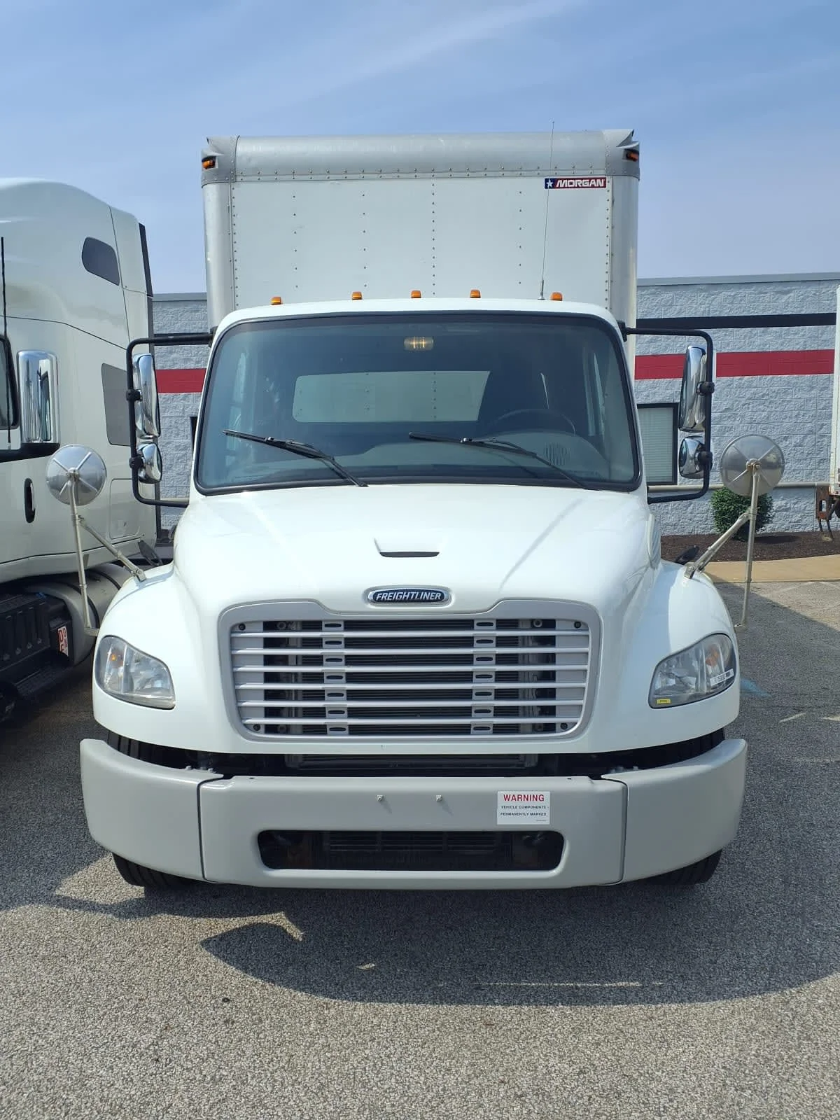 2019 Freightliner M2 106 in Cleveland, OH — photo 2