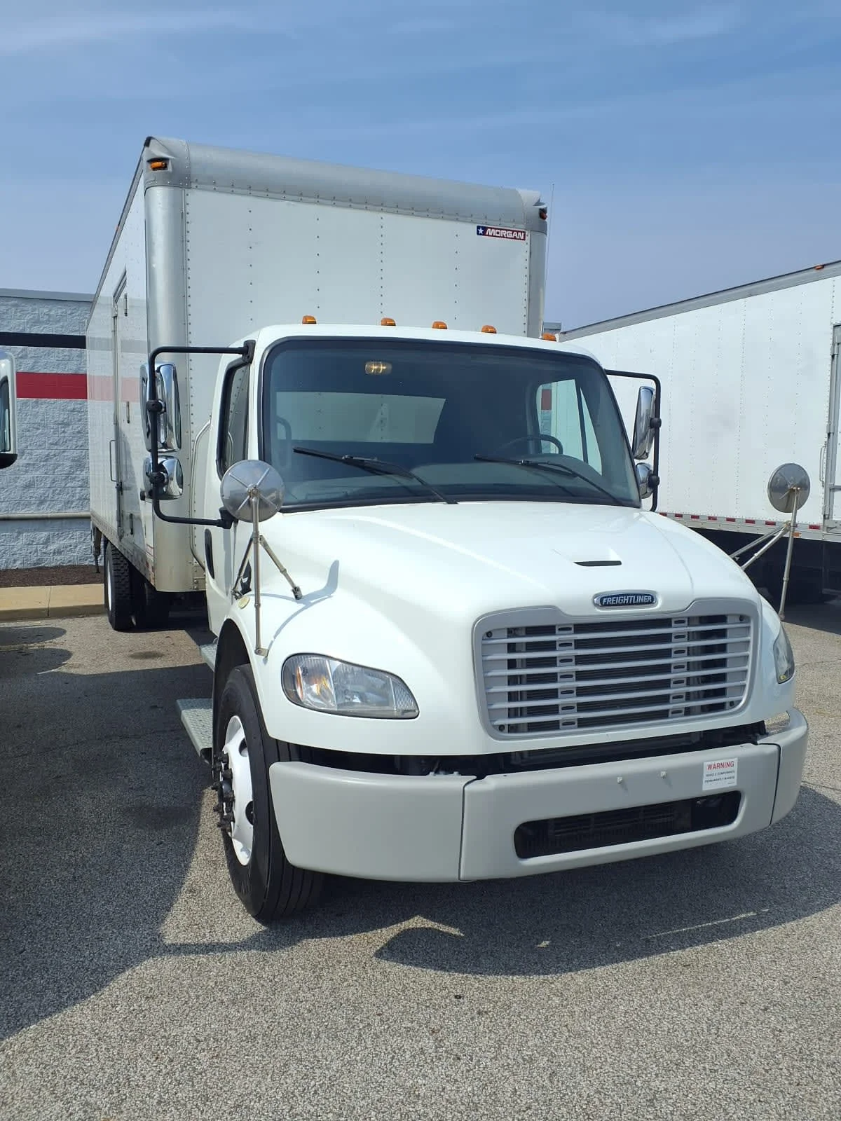 2019 Freightliner M2 106 in Cleveland, OH — photo 3