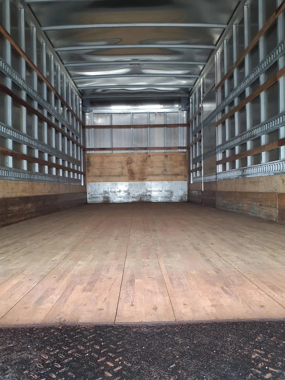 2019 Freightliner M2 106 in Cleveland, OH — photo 8