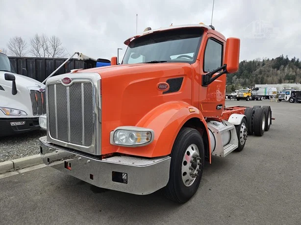 2018 Peterbilt 567