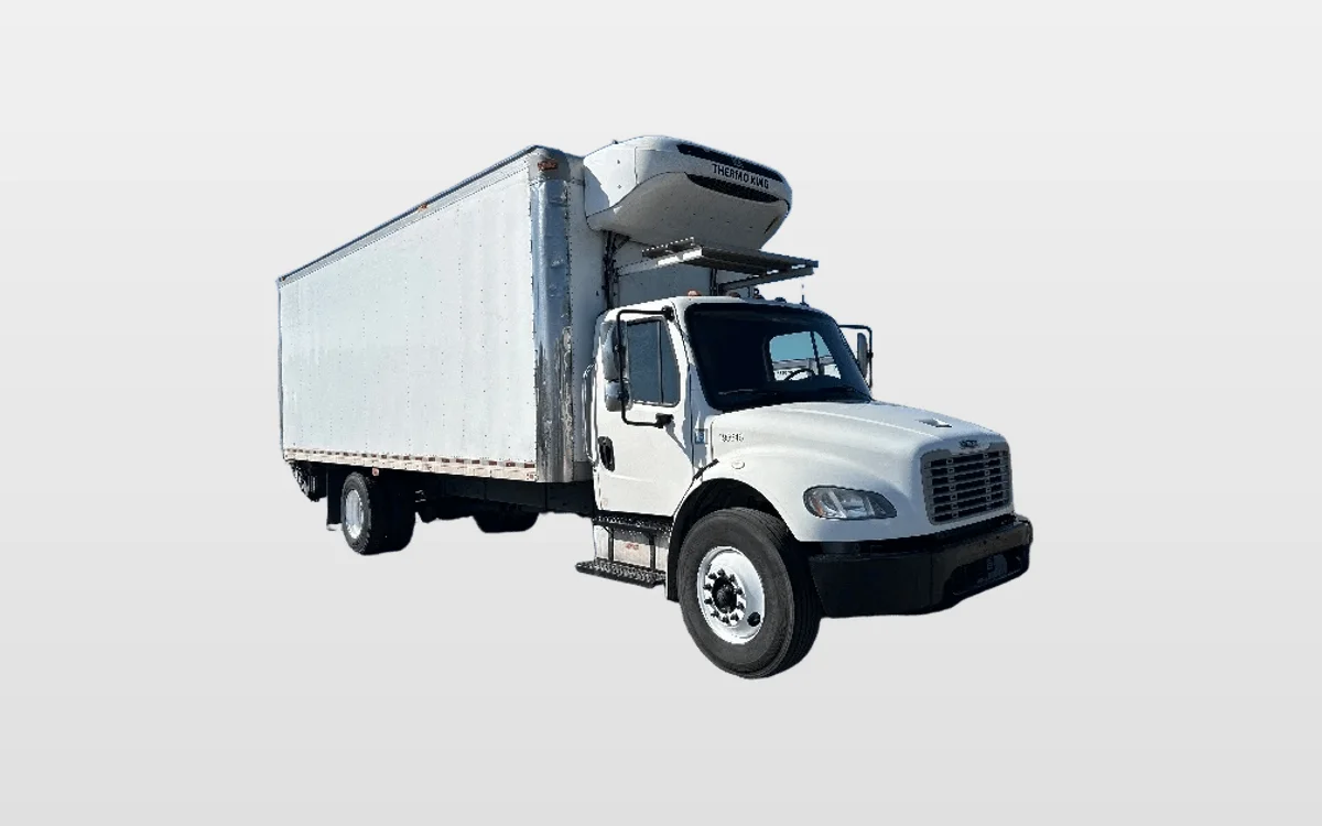 2018 Freightliner M2 106 - image 1