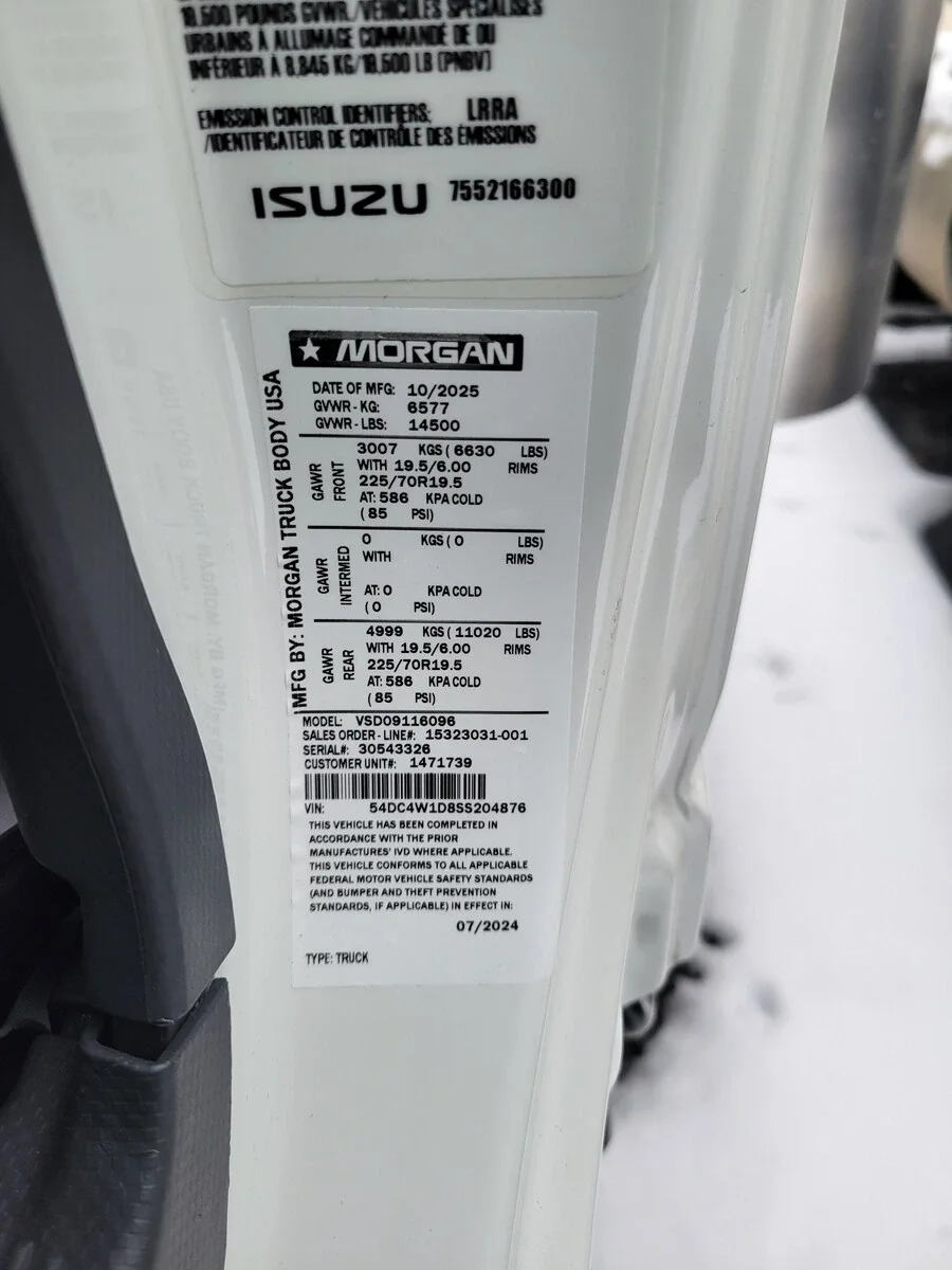 2025 Isuzu NPR - image 9