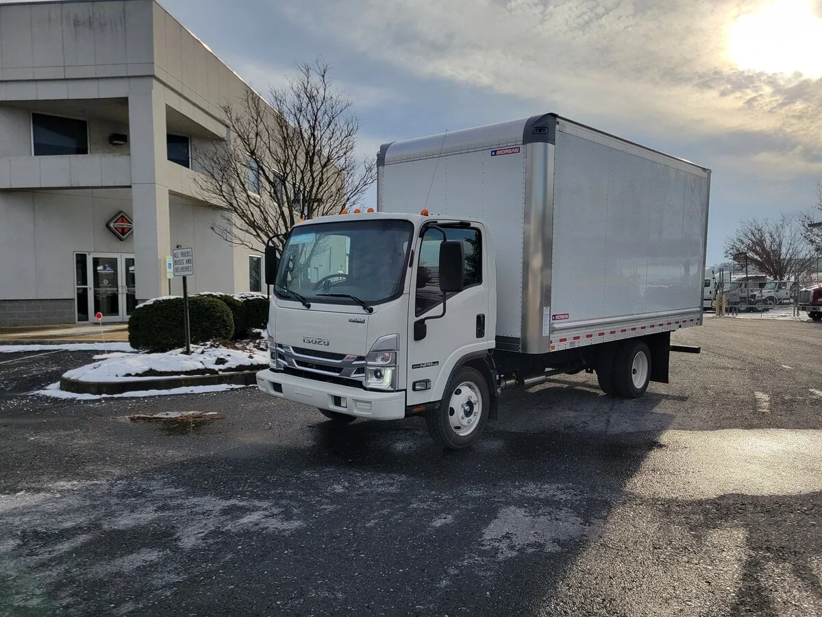 2025 Isuzu NPR