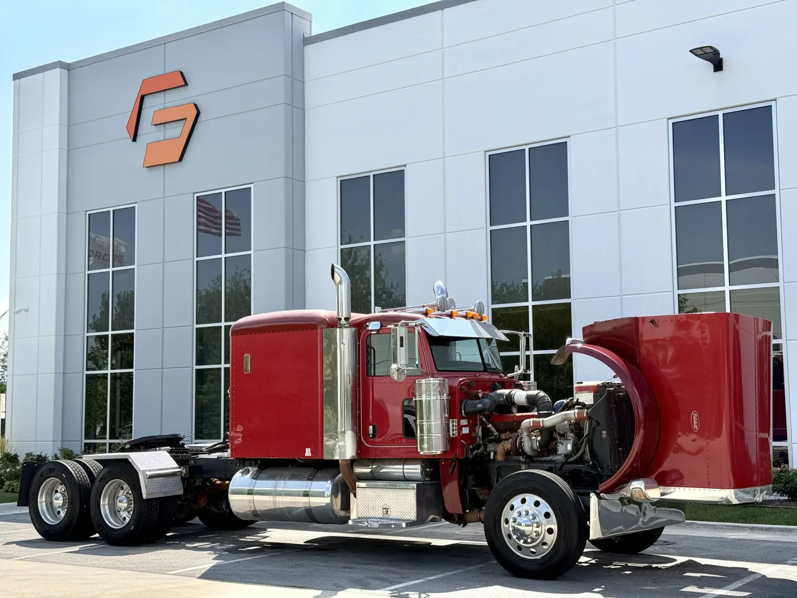 2008 Peterbilt 389 in New Lenox, IL — photo 9
