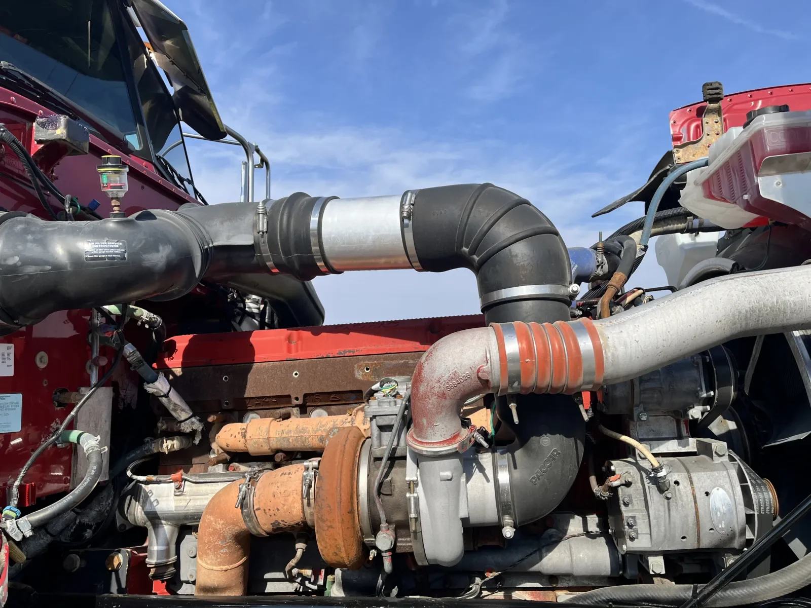 2008 Peterbilt 389 in New Lenox, IL — photo 12